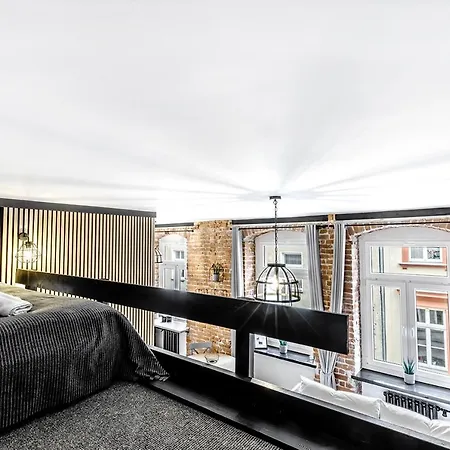 Rzeznicza 24 * Wrocław