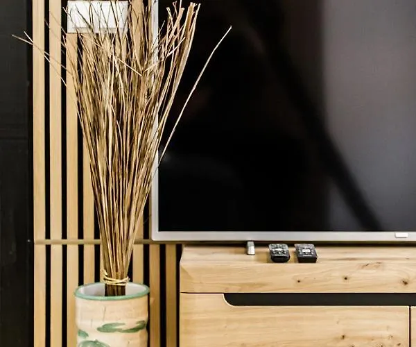 Rzeznicza 24 Apartman *